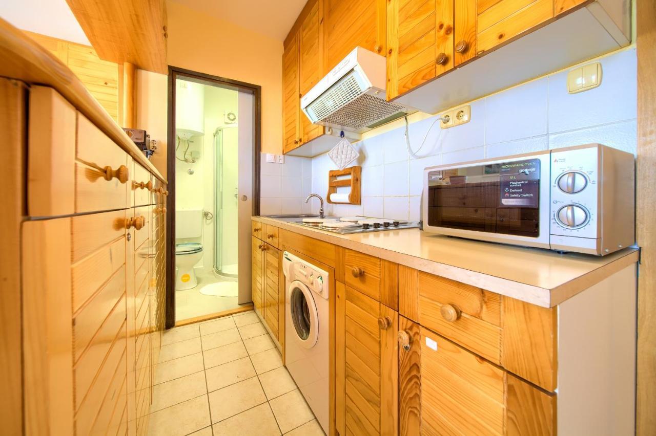 Studio Apartment Vesna Krk Town Exterior foto